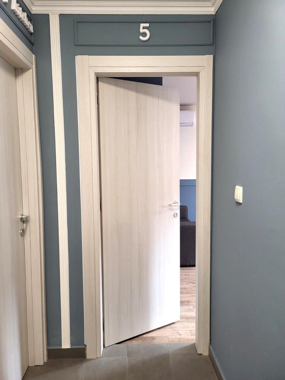בלגרד Guesthouse Ozegovic מראה חיצוני תמונה