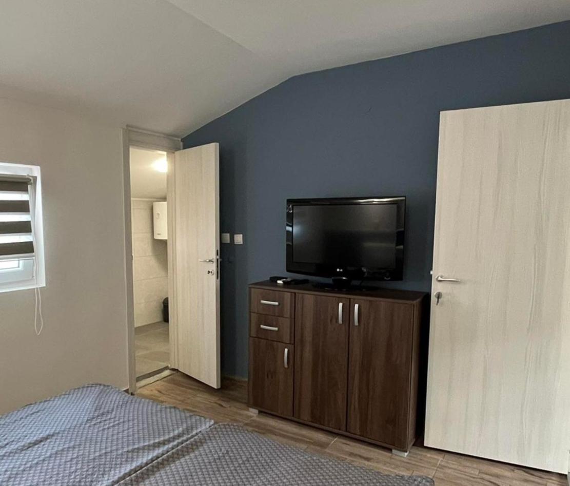 בלגרד Guesthouse Ozegovic מראה חיצוני תמונה