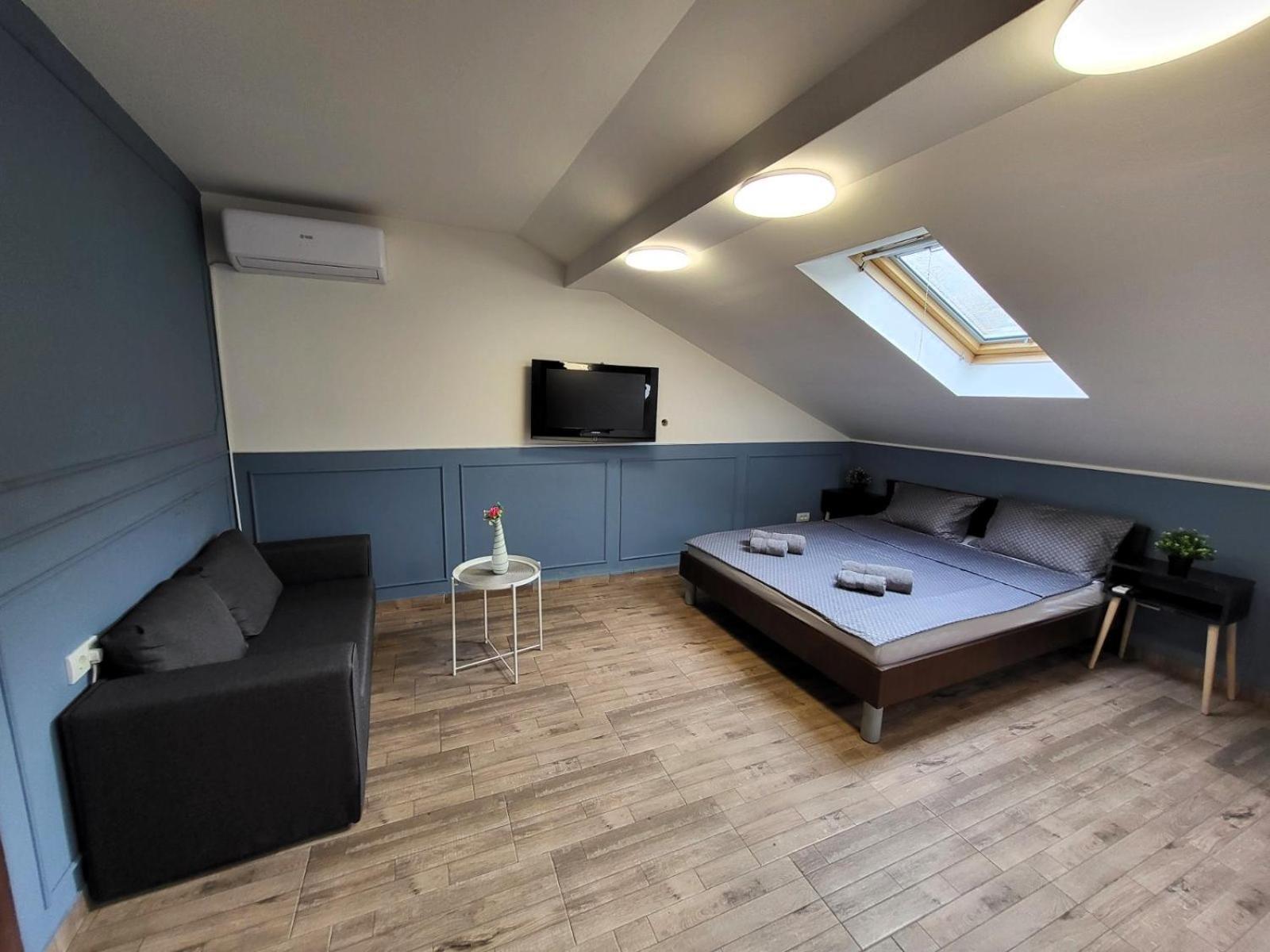 בלגרד Guesthouse Ozegovic מראה חיצוני תמונה