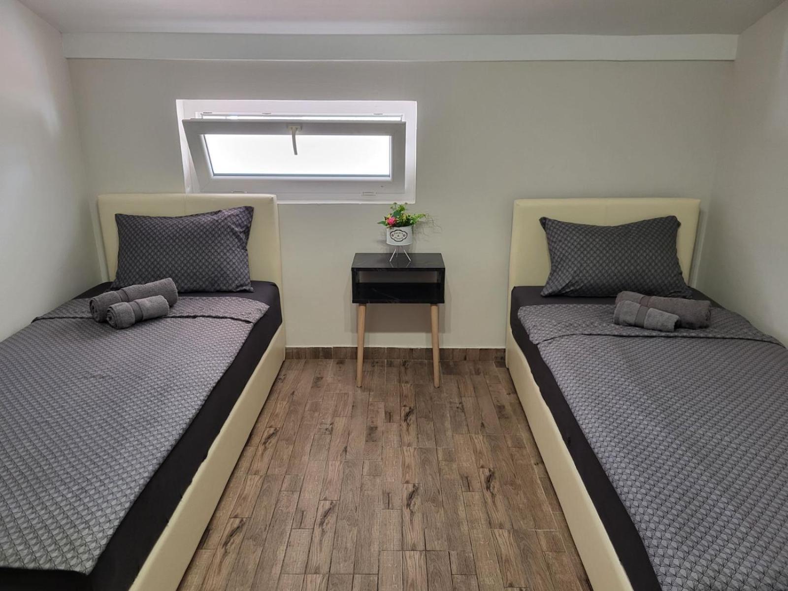 בלגרד Guesthouse Ozegovic מראה חיצוני תמונה