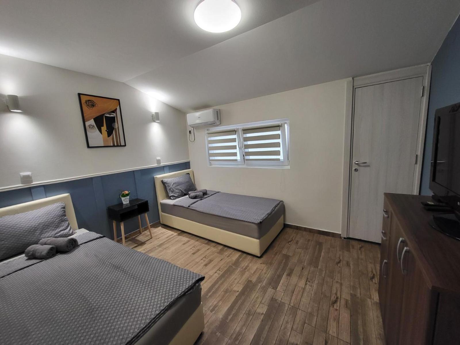 בלגרד Guesthouse Ozegovic מראה חיצוני תמונה