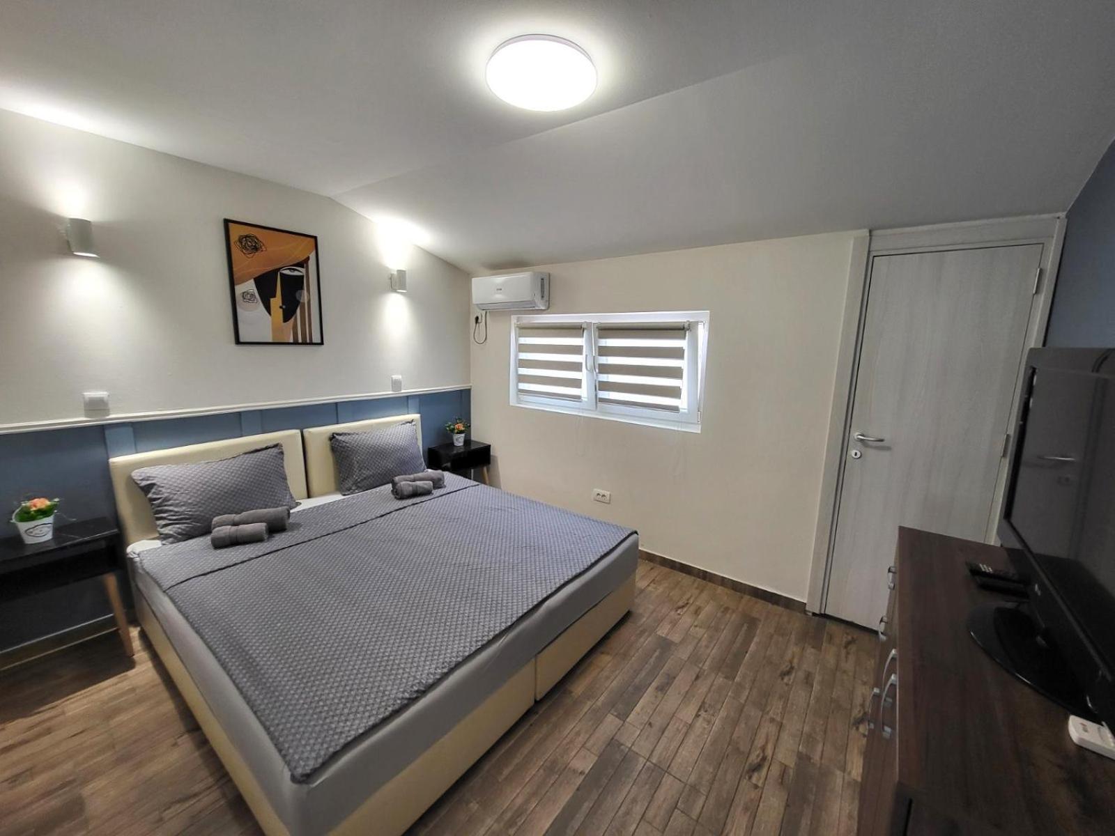 בלגרד Guesthouse Ozegovic מראה חיצוני תמונה