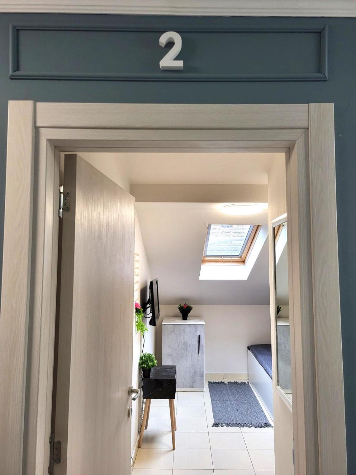 בלגרד Guesthouse Ozegovic מראה חיצוני תמונה