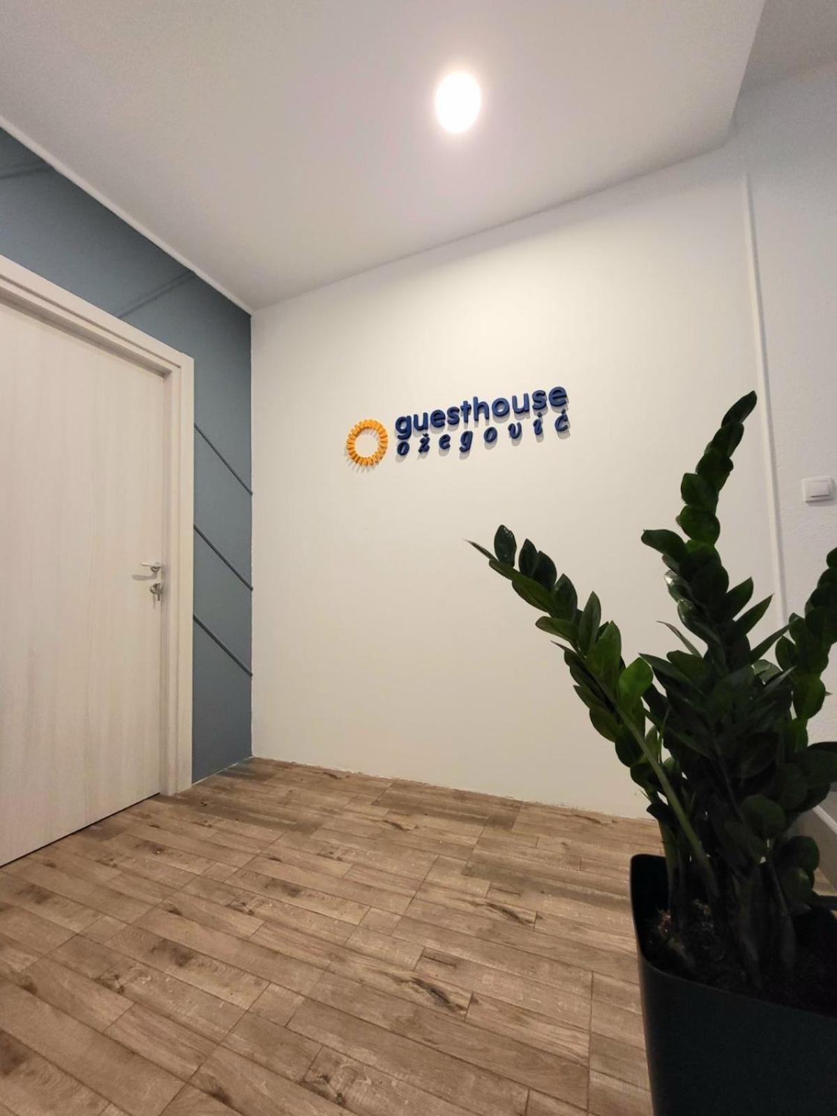 בלגרד Guesthouse Ozegovic מראה חיצוני תמונה